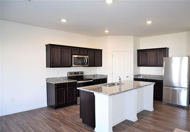 Building Photo - 4374 Kendrick Cir