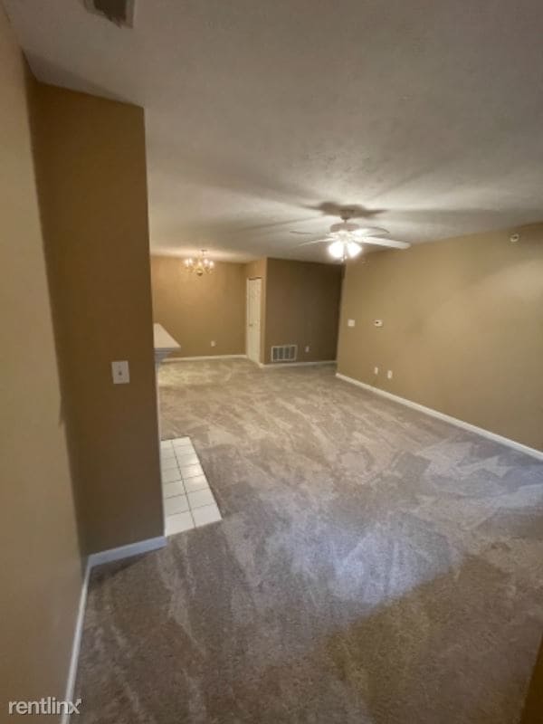 Building Photo - 2 br, 2 bath Condo - 14708 Lenox Dr