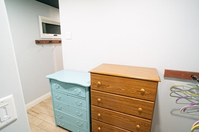 Building Photo - 1547 Norrona Ct SW