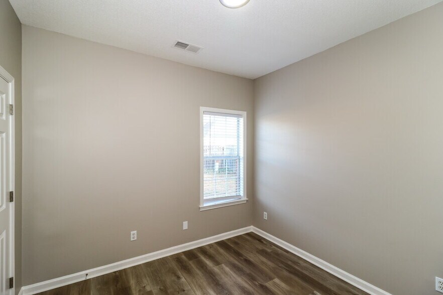 Building Photo - 2770 Java Dr