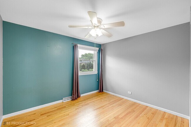 Building Photo - 917 Ironwood Ave