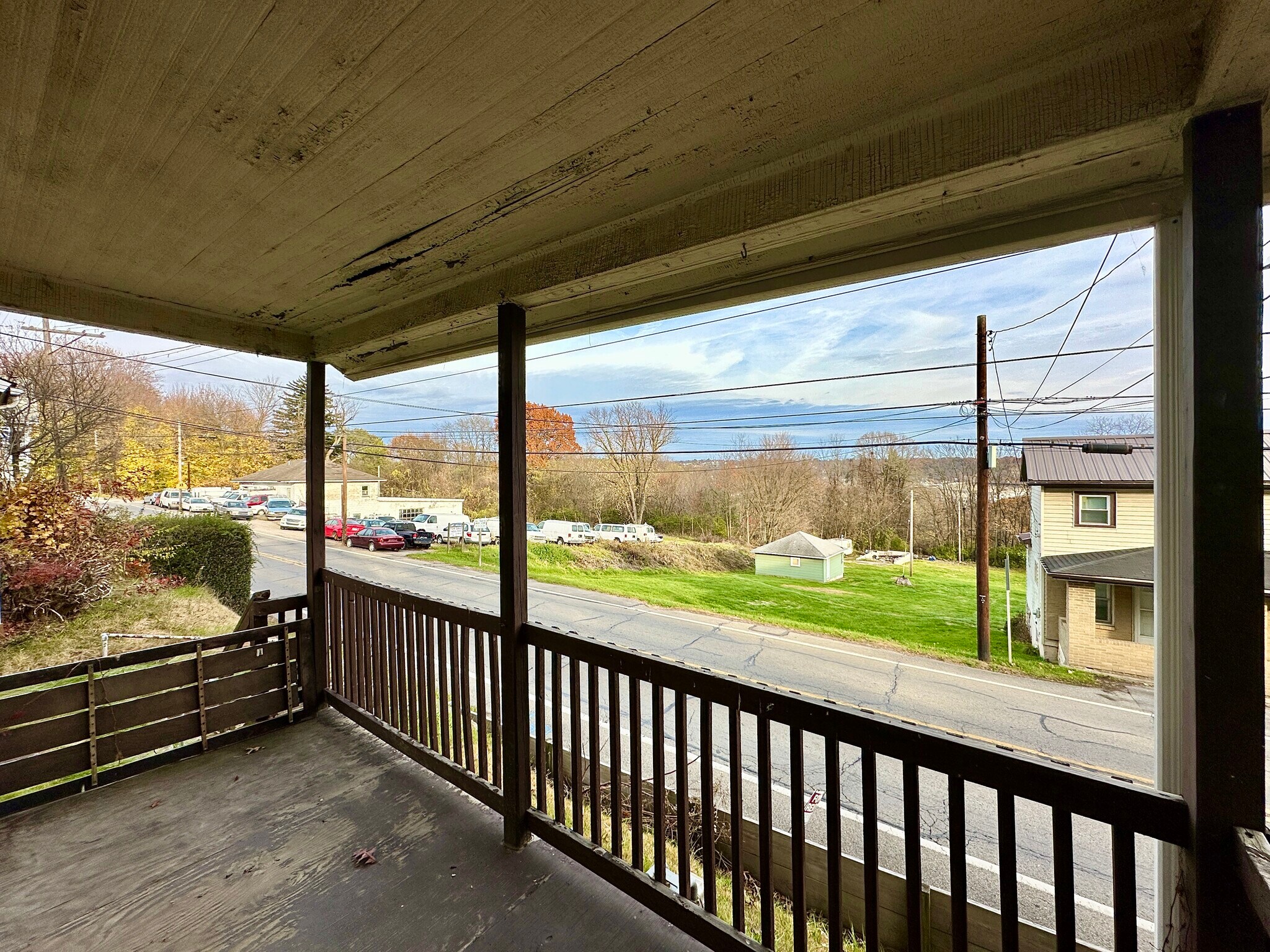 Building Photo - 154 Elmwood St