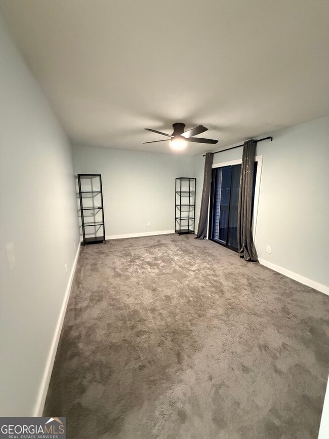 Building Photo - 162 Twiggs Cor