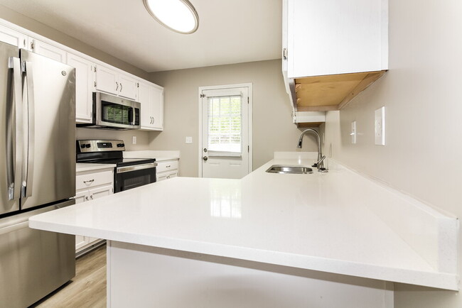 Building Photo - 2956 Connor Reed Dr
