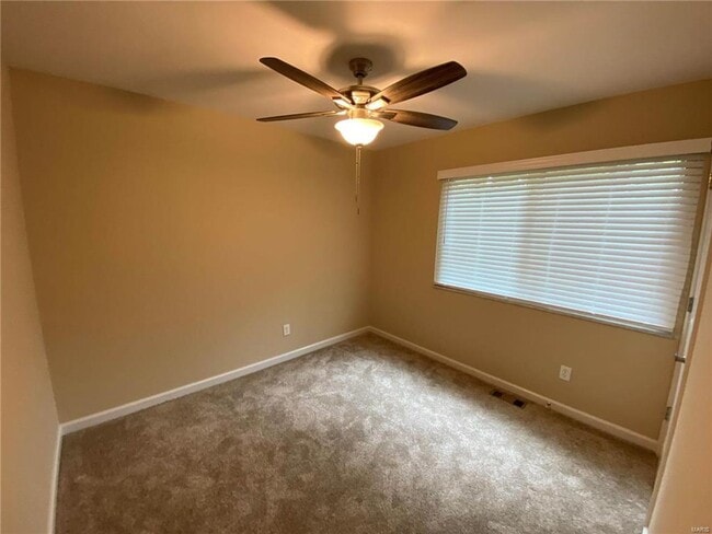 Building Photo - 762 La Feil Dr