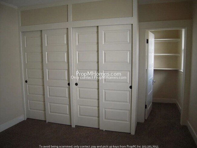 Building Photo - Timeless Belmont Home with Modern Updates!