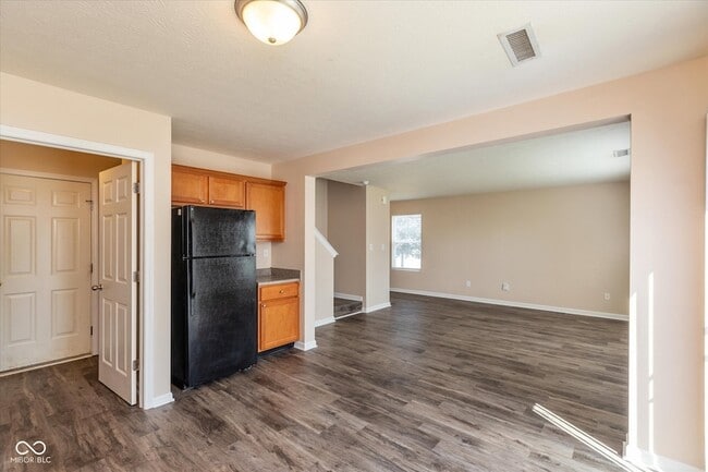 Building Photo - 1049 Taurus Ct