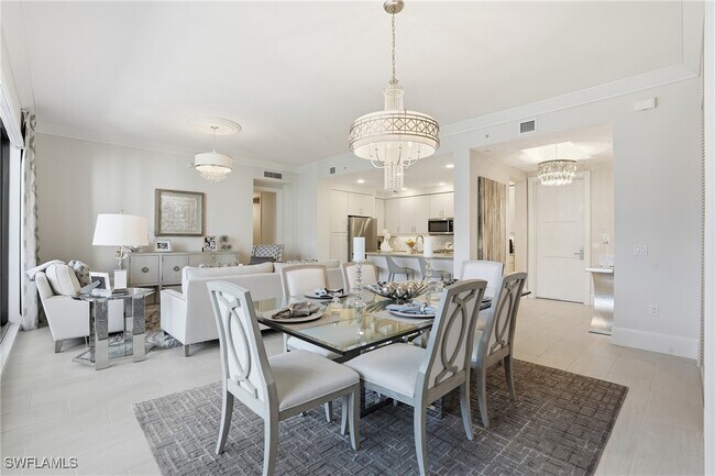 Building Photo - 1030 3rd Ave S