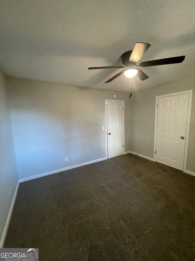 Building Photo - 763 South St