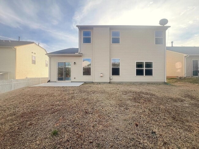 Building Photo - 301 Riverdale Rd