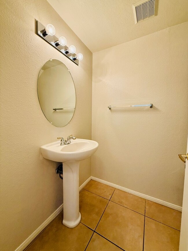 Building Photo - Immaculate and Inviting Two-Story Condo in Lone Mountain Available! 1/2 OFF THE FIRST FULL MONTH'...