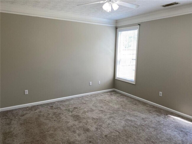 Building Photo - 2169 Berryhill Cir SE