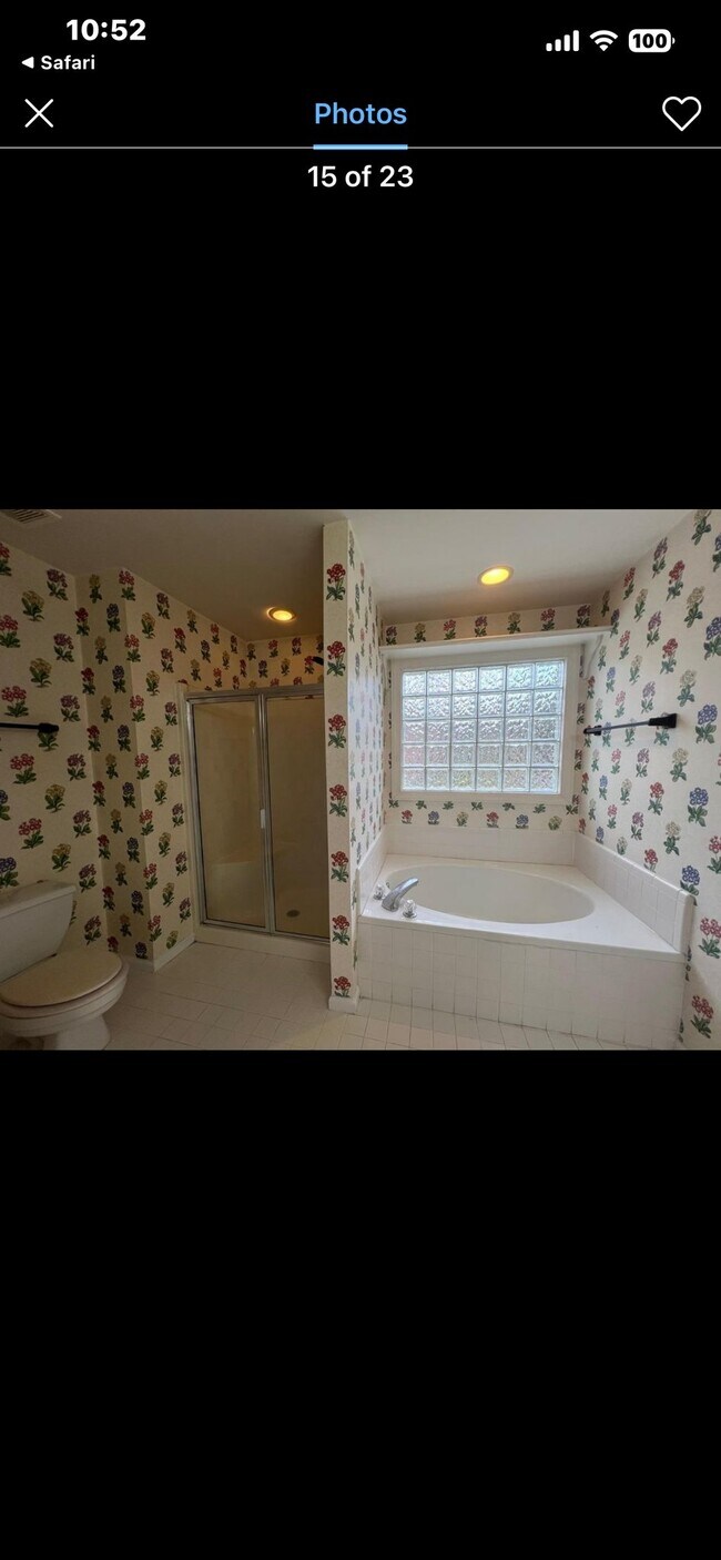 Building Photo - 809 Barneswyck Dr
