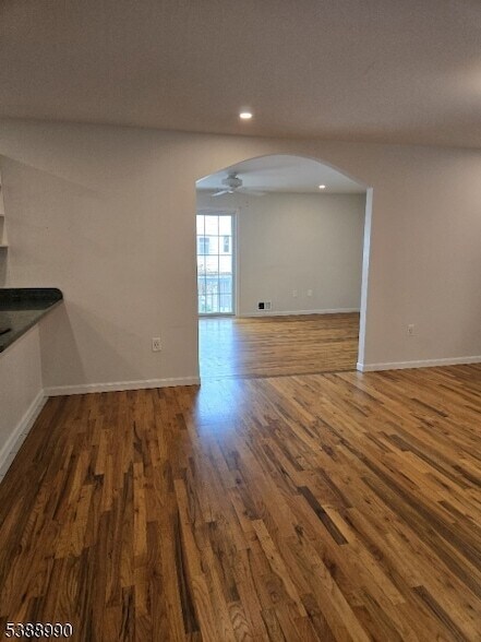 Building Photo - 89 Sumo Village Ct