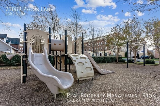 Building Photo - 23089 Pecos Ln