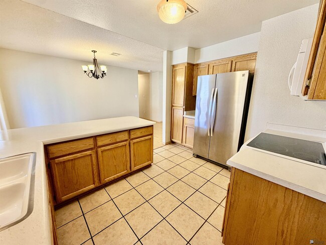 Building Photo - 2783 W 29th Ln