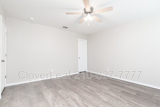 Building Photo - 129 Gatewood Bay