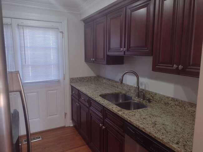Building Photo - Beautiful Home for Rent
