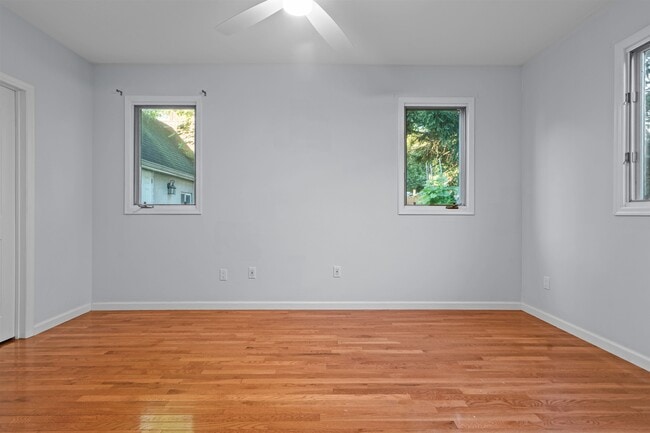 Building Photo - 410 Lafayette Ave