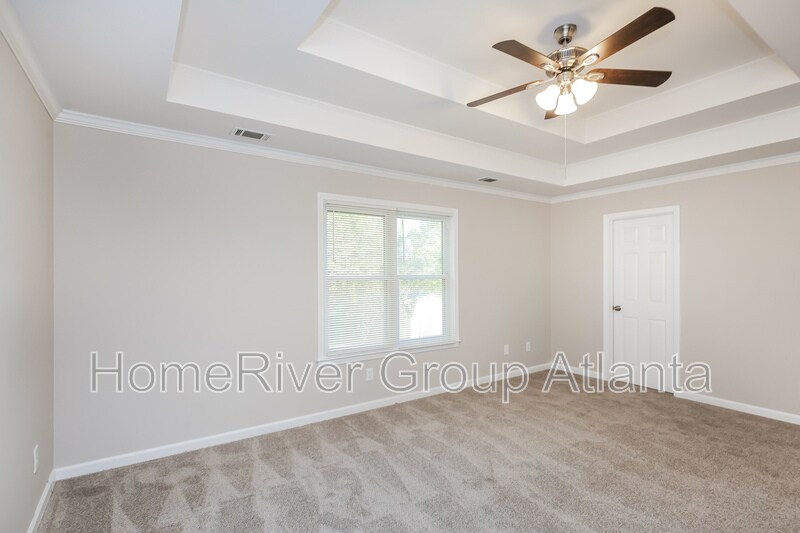 Building Photo - 911 Rolling Meadows Dr