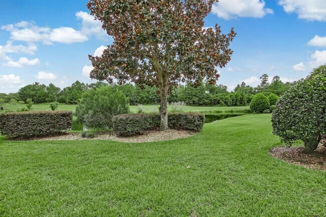 Building Photo - Lake  & Golf Course View Home in North Hampton