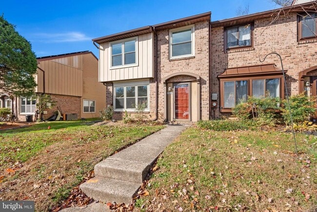 Building Photo - 3964 Bainbridge Ct