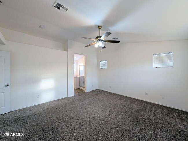 Building Photo - 3848 E Pollack St