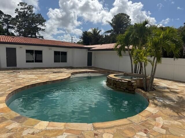 Building Photo - 8421 Pioneer Rd