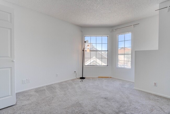 Building Photo - 5519 Myron Cir