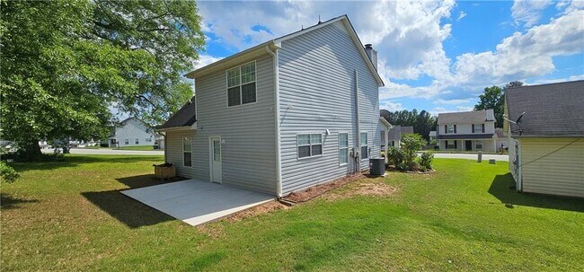 Building Photo - 155 Inverness Trce