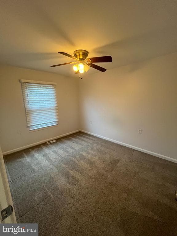 Building Photo - 374 Trefoil Pl