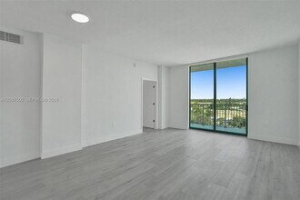 Building Photo - 140 S Dixie Hwy