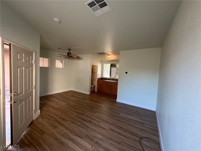 Building Photo - 8908 Sheep Ranch Ct