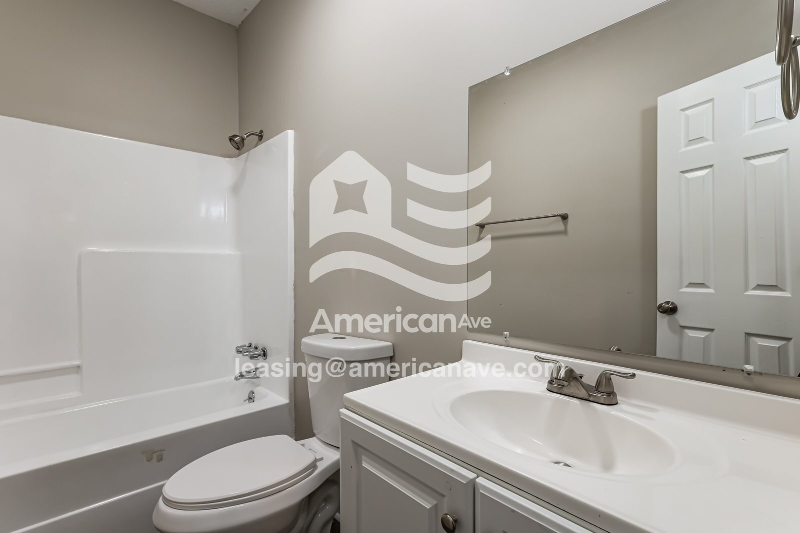 Building Photo - 335 Dewitt Ave