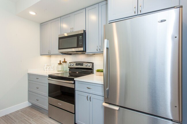 Building Photo - 1533-39 Parrish St