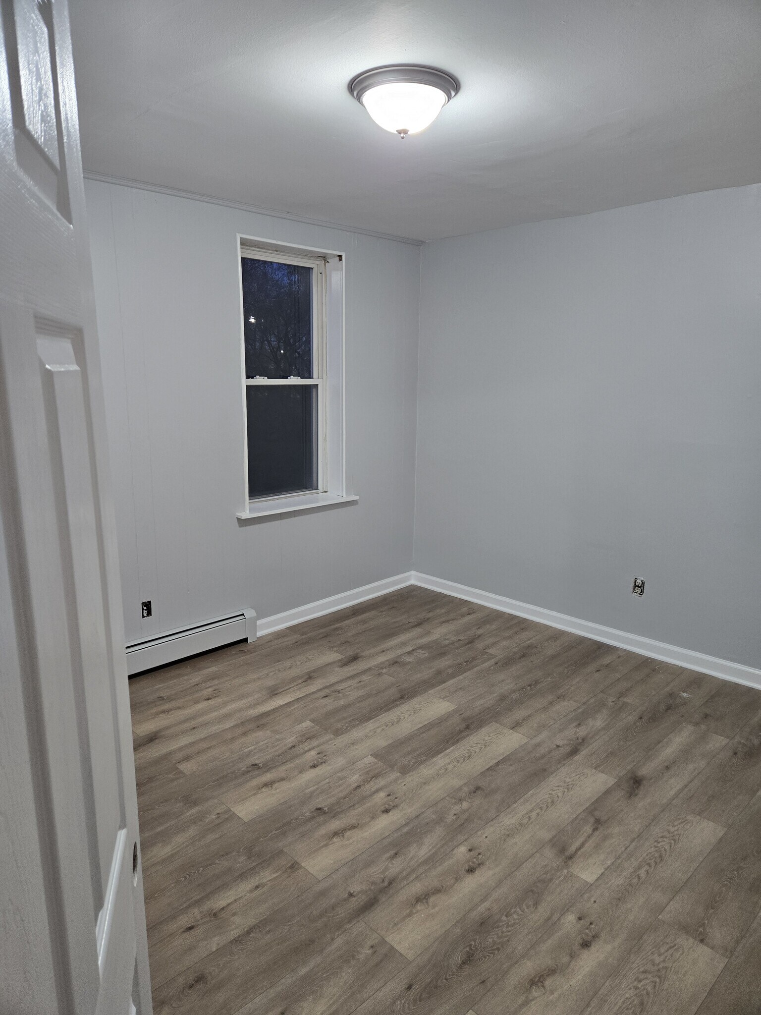 Bedroom 1 - 17 Myrtle St