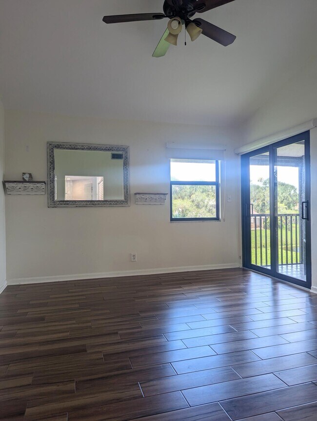 Building Photo - 12676 Shoreline Dr