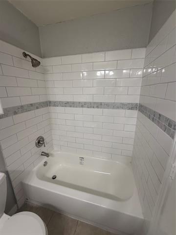 Building Photo - 763 Little Creek Dr