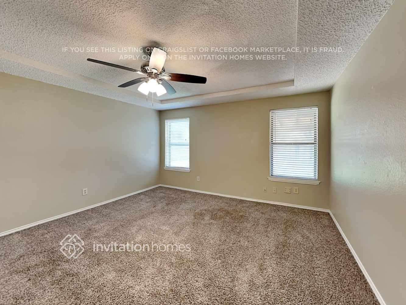 Building Photo - 1517 Woodvale Dr