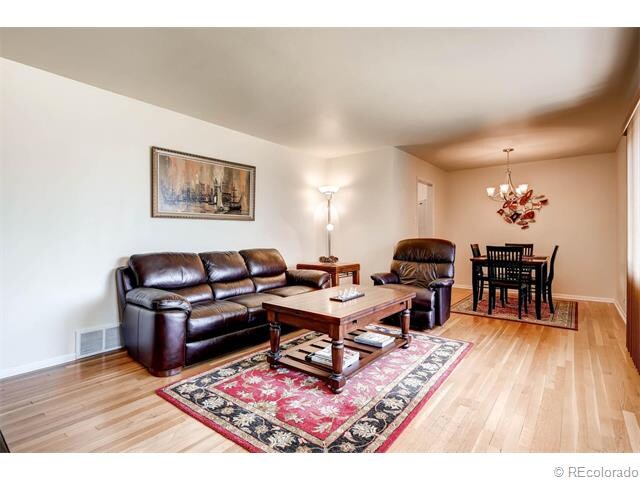 Building Photo - 2471 S Quitman St