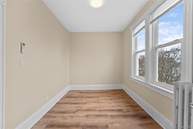 Building Photo - 81 N Washington St