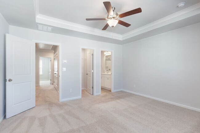 Building Photo - Newly Constructed 3bd/3.5ba w/ Gym, Min From Airport and Downtown Hapeville!