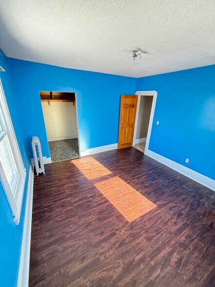 Building Photo - 30 Albemarle St