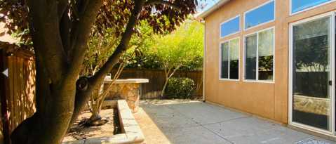 Building Photo - 887 Lemieux Ln