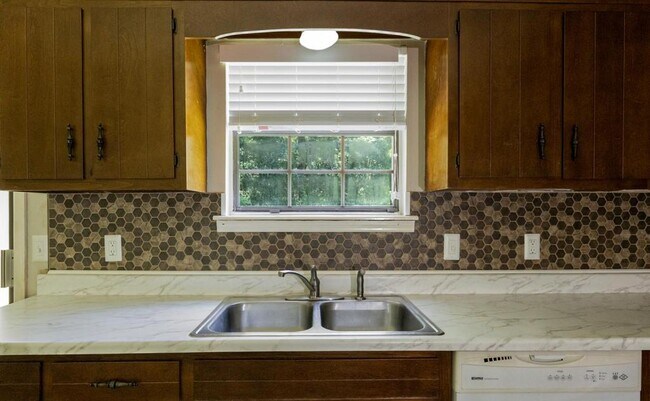 Building Photo - 1417 Stratton Pl Dr