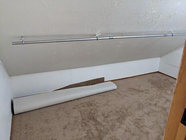 Building Photo - 832 Greenmount Blvd