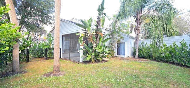 Building Photo - 13150 Green Finch Terrace