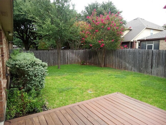Building Photo - 2024 Pecan Valley