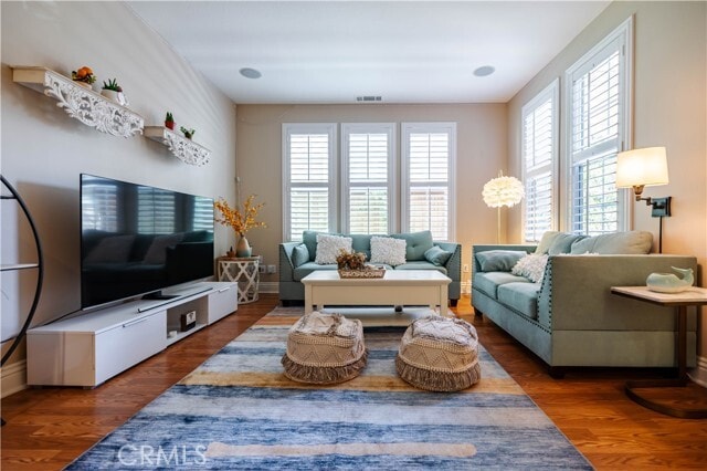 Building Photo - 26 Tuberose St