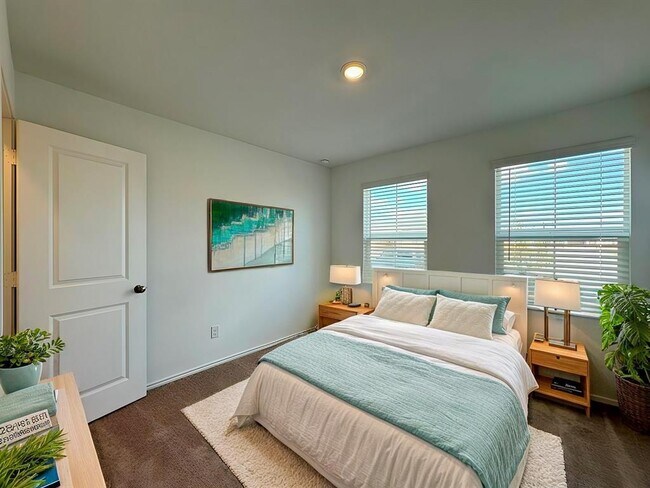 Building Photo - 184 Chapel Beck Dr